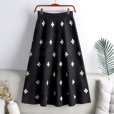 Νέο μοντέλο γυναικεία φούστα μεσαίου μήκους