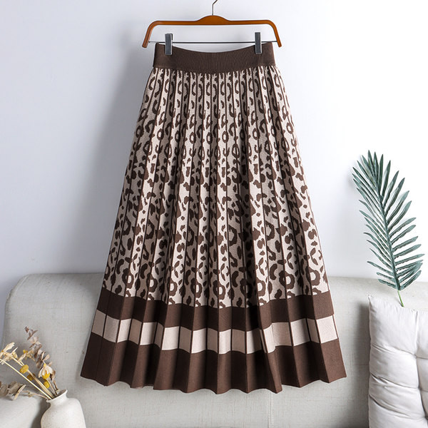 Нов модел плисирана пола с висока талия