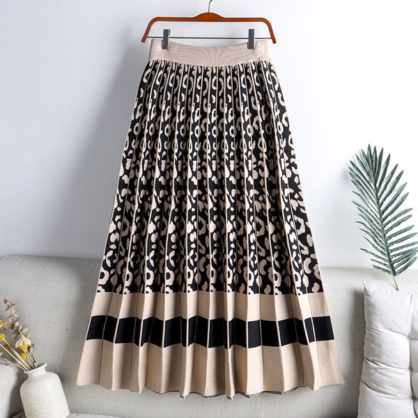 Нов модел плисирана пола с висока талия