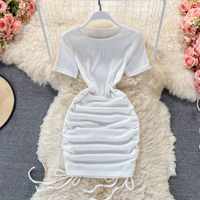 Γυναικείο μοντέρνο φόρεμα με στρογγυλή λαιμόκοψη και κορδόνια