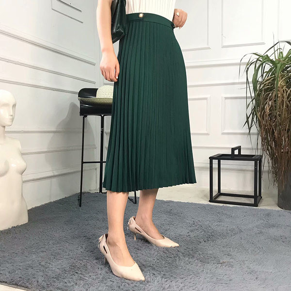 Rohelist värvi nööpidega pikk plisseeritud seelik