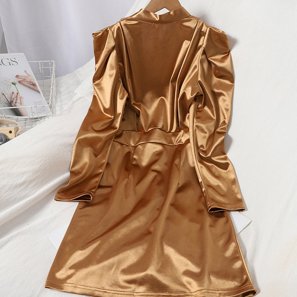 Rochie de dama model nou din satin cu decolteu spitz in trei culori