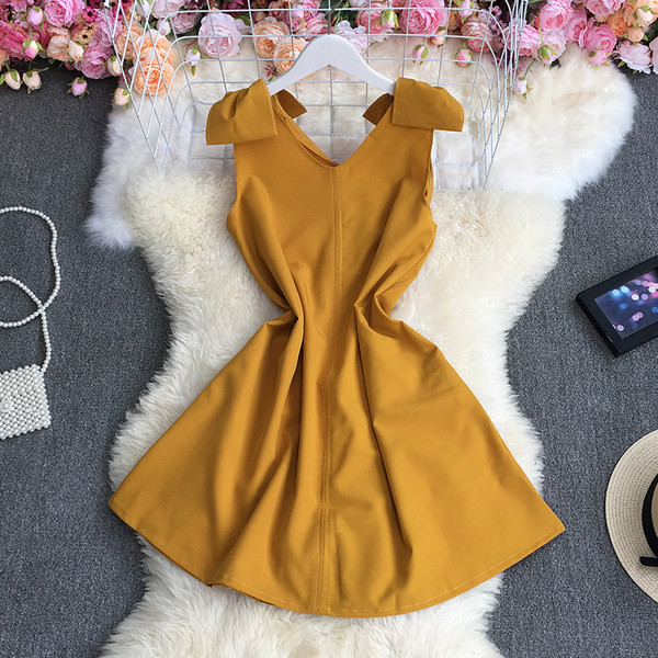 Rochie moderna de dama cu bretele late