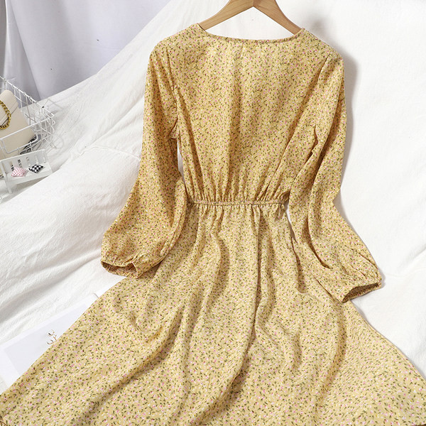 Kandilise kaelusega vabaaja naiste lõikega kleit