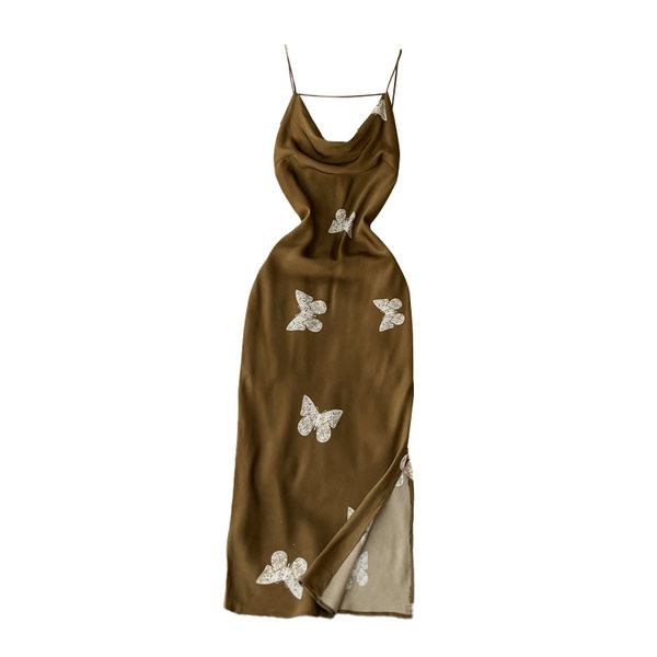 Ženska haljina na tanke naramenice s prorezom i vezom