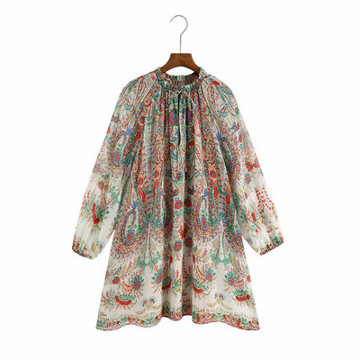 Laia mudeliga värvilise mustriga pikkade varrukatega naiste kleit