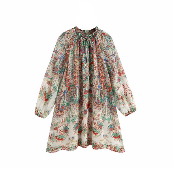 Laia mudeliga värvilise mustriga pikkade varrukatega naiste kleit