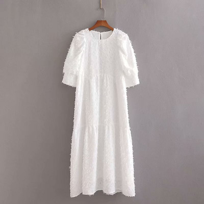 Pikk naiste kleit 3/4 varrukatega laia mudeliga