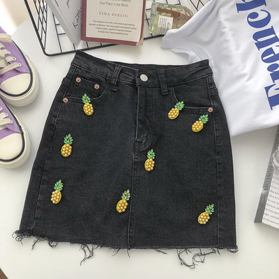 Γυναικεία τζιν φούστα με τρισδιάστατο στοιχείο - ψηλή μέση