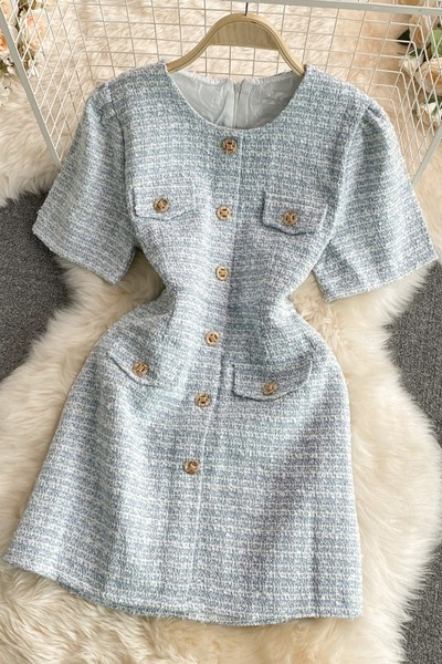 Modern női ruha rövid ujjú, kerek nyakkivágással, négy színben