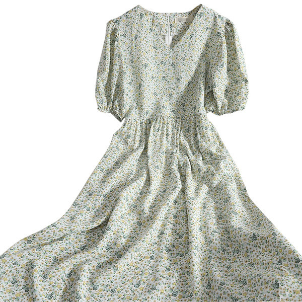 Naiste vabaajalõikeline spitsikaelusega kleit – mitut värvi