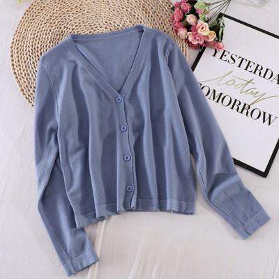 Naiste vest spits-kaelusega ja pikkade varrukatega - mitut värvi