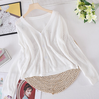 Naiste nööpidega kardigan - mitut värvi