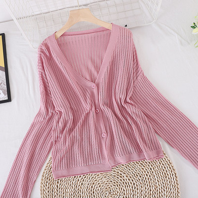 Naiste nööpidega kardigan - mitut värvi