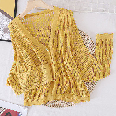 Naiste nööpidega kardigan - mitut värvi