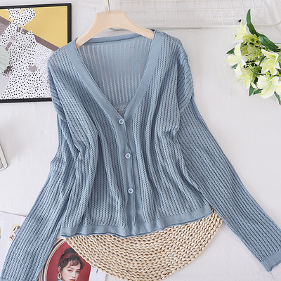 Naiste nööpidega kardigan - mitut värvi