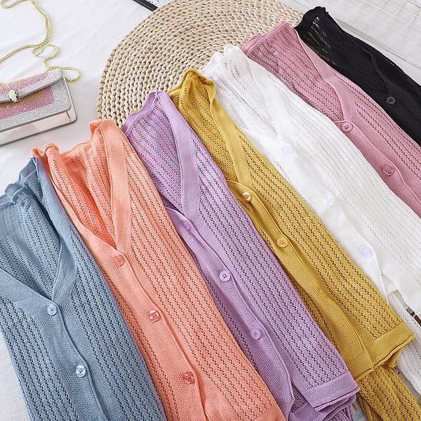 Naiste nööpidega kardigan - mitut värvi