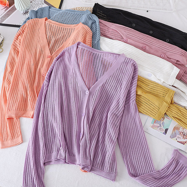 Naiste nööpidega kardigan - mitut värvi