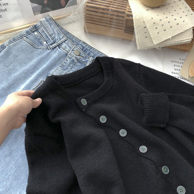 Naiste asümmeetrilise kinnitusega vest