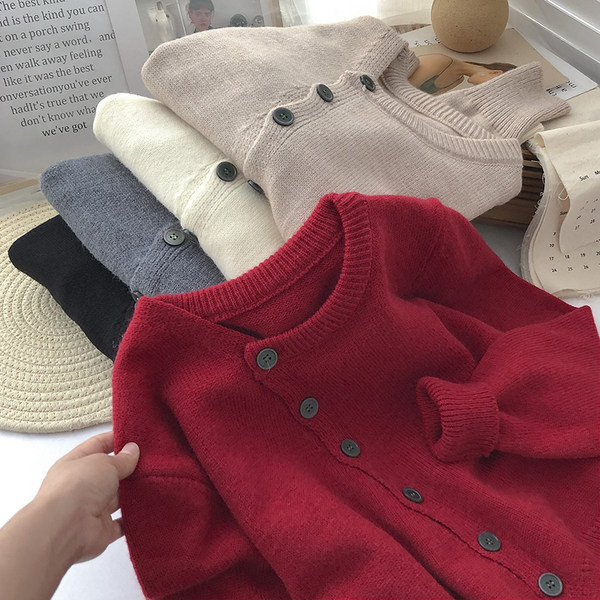 Naiste asümmeetrilise kinnitusega vest