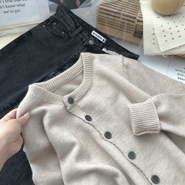 Naiste asümmeetrilise kinnitusega vest