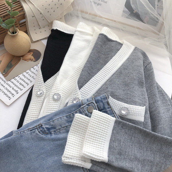 Ženski casual prsluk sa špic izrezom i džepovima