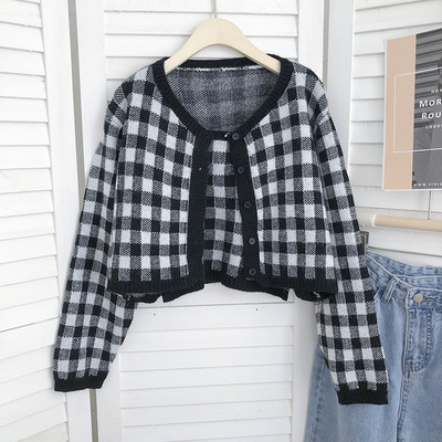 Ruuduline naiste nööpidega vest - lühike mudel