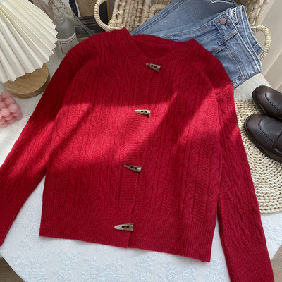 Καθημερινή γυναικεία πλεκτή ζακέτα με κουμπιά