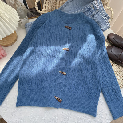 Καθημερινή γυναικεία πλεκτή ζακέτα με κουμπιά