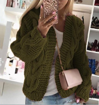 Χοντρή πλεκτή ζακέτα χωρίς στερέωση