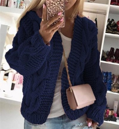 Χοντρή πλεκτή ζακέτα χωρίς στερέωση