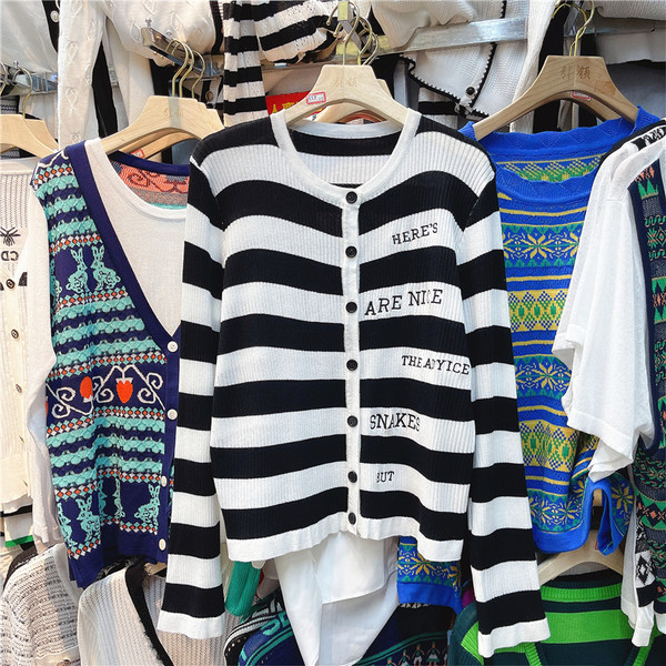 Casual γυναικεία ριγέ ζακέτα με κέντημα