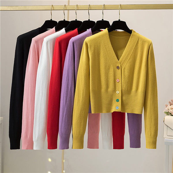 Naiste kardigan õhuke pikkade varrukate ja nööpidega kudum