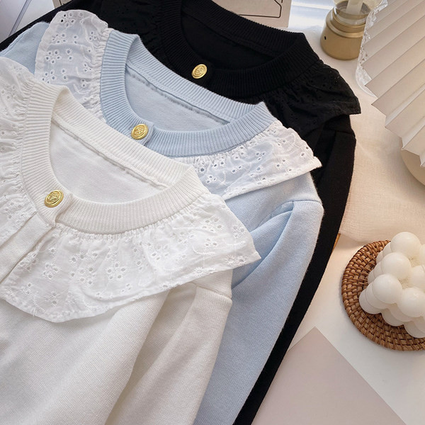 Ежедневна жилетка с копчета и обло деколте