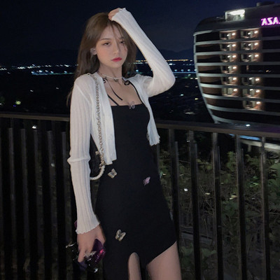 Γυναικεία κοντή ζακέτα με μακριά μανίκια και κουμπιά