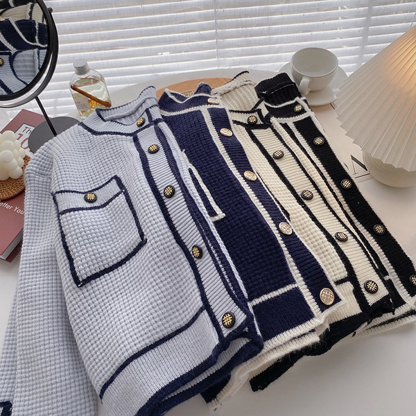 Uut mudelit ümara kaelusega ja taskutega naiste kardigan