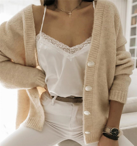 Naiste vabaaja vest nööpide ja spitsikaelusega