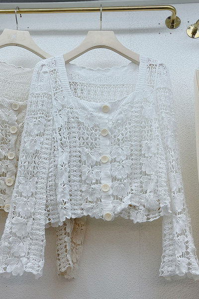 Kahes värvitoonis ruudu kaelusega uus mudel naiste pitskardigan