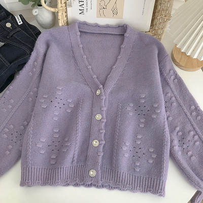 Naiste kividega kootud vest