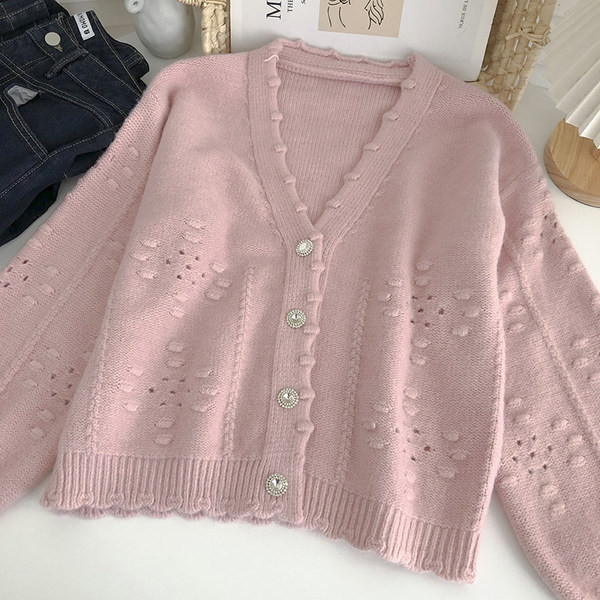 Naiste kividega kootud vest