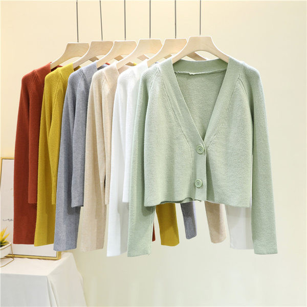 Naiste lühike kardigan spits-kaelusega ja pikkade varrukatega