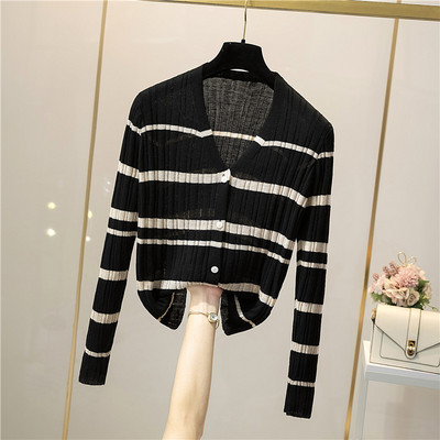 Uue mudeli naiste triibuline nööpide ja pikkade varrukatega kardigan