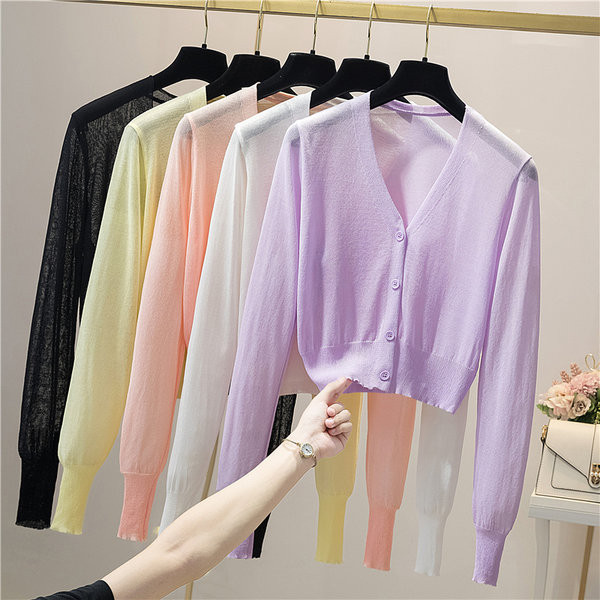 Ležerni kardigan s V-izrezom i gumbima za žene