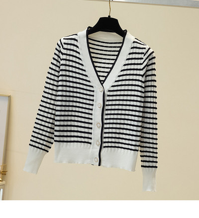 Uue mudeli V-kaelusega vest