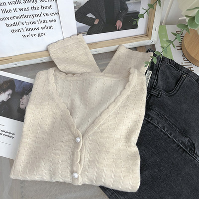 Vabaaja naiste vest pärlite ja spitsikaelusega