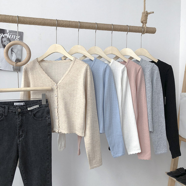 Vabaaja naiste vest pärlite ja spitsikaelusega