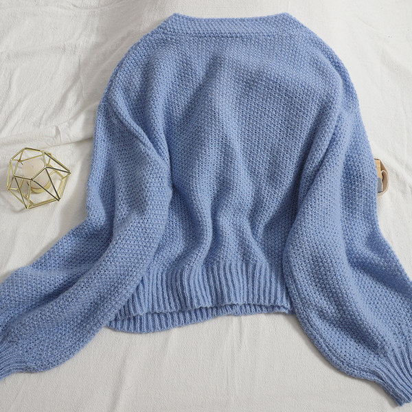 Καθημερινή γυναικεία ζακέτα  με κουμπιά και λαιμόκοψη spitz - διάφορα χρώματα