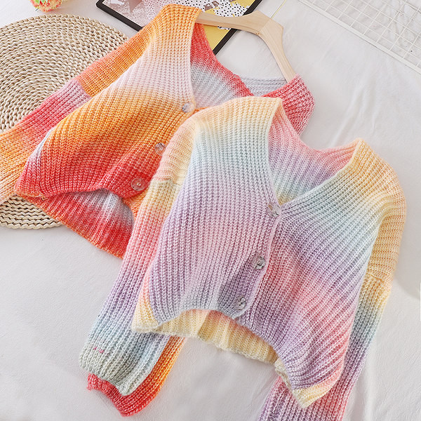 Naiste silmkoeline sillerdavates toonides nööpidega vest