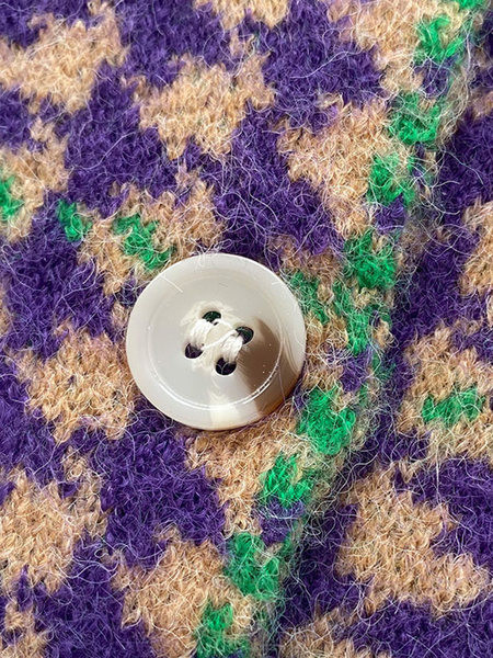 Šareni prsluk s okruglim izrezom