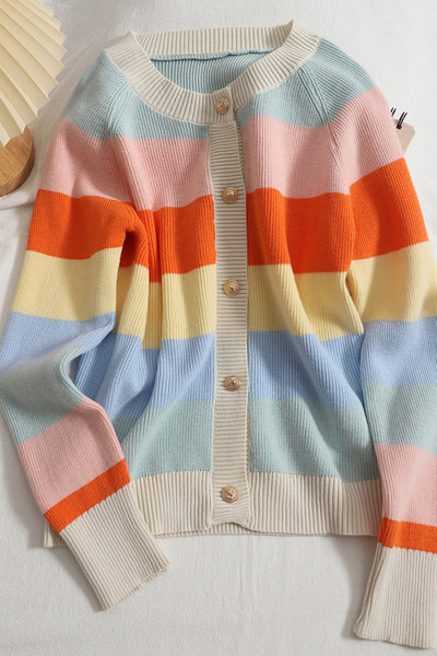 Uus mudel igapäevasest naiste triibulisest ümara kaelusega vestist